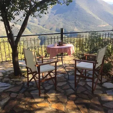 Theisoa.old Little House In The Garden . Andritsaina. Andrítsaina