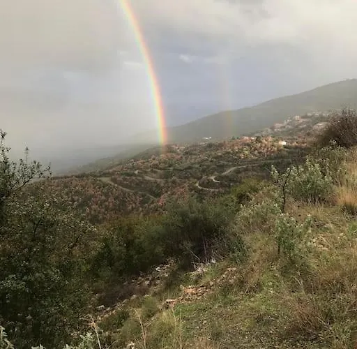 別荘 Theisoa.old Little House In The Garden . Andritsaina.